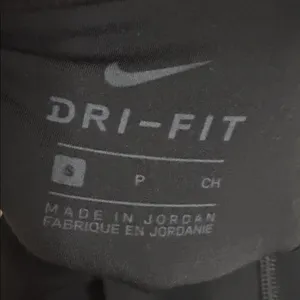 Nike Pro Black Women's Bike Shorts with White Swoosh thumbnail 2