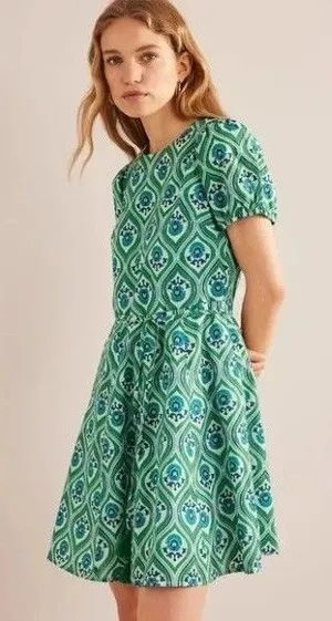Boden Green/Blue Medallion Pattern Dress Size 14 Short Sleeve Knee Length Cotton thumbnail 1