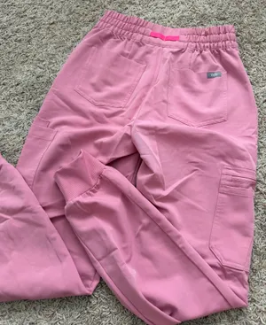 FIGS Scrub Pants thumbnail 3