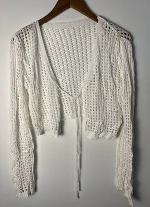 LRG White Knit Cropped Cardigan Long Sleeve Tie Front Shrug Boho Granny Cottage thumbnail 1