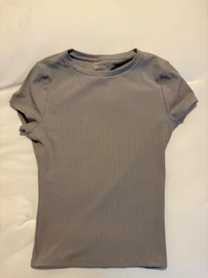 Hollister Top thumbnail 2