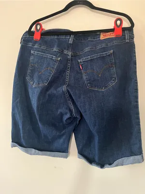 Levi's Classic Bermuda Denim Shorts Womens 18W Dark Wash Cuffed Western Summer thumbnail 4