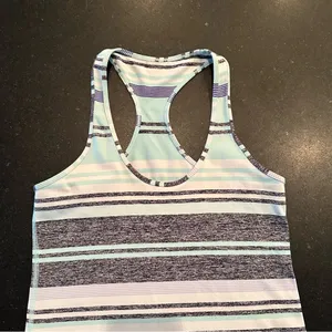 Lululemon Cool Racerback Groovy Stripe Static Wave Cadet Blue Size 8 thumbnail 5