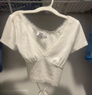 Princess Polly White Tie Top thumbnail 1