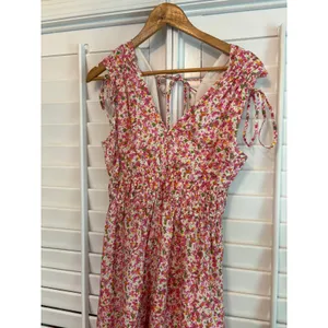 Time‎ & Tru Pink Floral Dress Size Small thumbnail 3