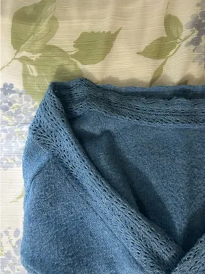 American Eagle light blue sweater wide neck size S thumbnail 2