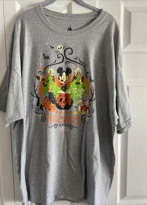 Disney Parks 3X‎ 2018 Halloween Tee thumbnail 1