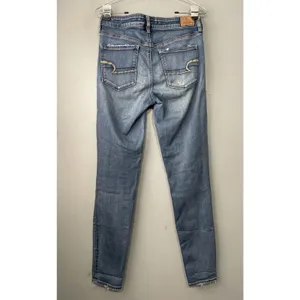 American Eagle Hi Rise Jegging Size 8 Blue Jeans Stretch Distressed Denim Skinny thumbnail 4