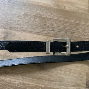 Black glitter belt thumbnail 2