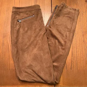 Abercrombie &‎ Fitch Faux Vegan Suede High Rise Ankle Zip Pants Caramel Size 4 thumbnail 3
