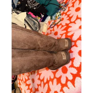 UGG Brown Boots thumbnail 2