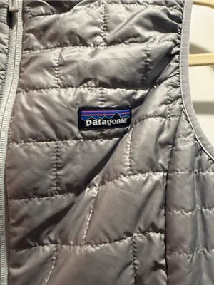 Patagonia Nano Puff Vest Women’s Small Gray Primaloft‎ Quilted Size Small thumbnail 7