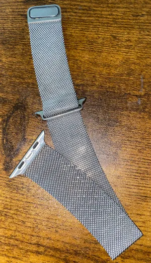 Apple Silver Milanese Loop thumbnail 2