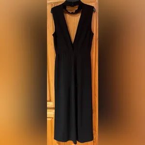 Windsor Black Deep V-Neck & Deep V-Back Cropped Wide Leg‎ Jumpsuit Size Medium thumbnail 5
