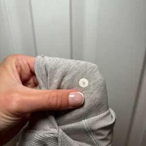 Lululemon Grey Zip Up Sweatshirt thumbnail 4