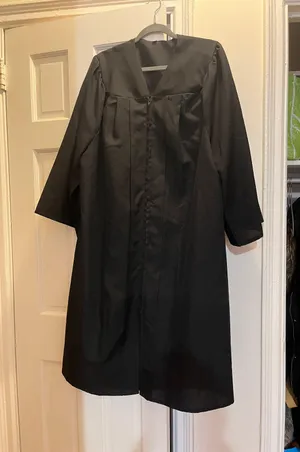 Black judge’s Robe (Halloween Costume) thumbnail 1