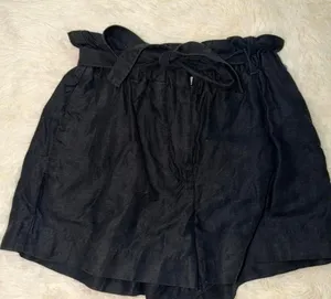 Wilfred Shorts Size‎ 0 Excellent Condition thumbnail 1