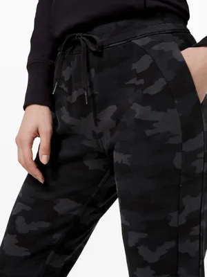 Lululemon Scuba High-Rise Jogger *Fleece 28" Heritage 365 Camo Deep Coal Multi thumbnail 4