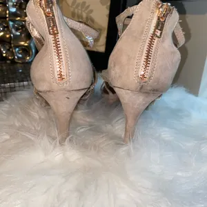 Material Girl Elegant Tan Strappy Heels thumbnail 5