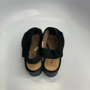 American‎ Eagle Outfitters laser cut peep toe shoes size 8 thumbnail 4