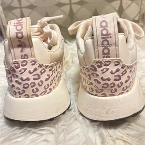 Women’s Adidas Multix Shoes thumbnail 6