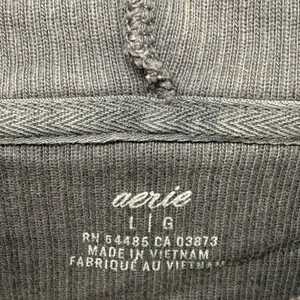 Aerie Hoodie Pullover Ribbed‎ Drawstring Cropped Comfy Casual Gray Large thumbnail 4