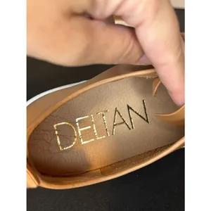 Women’s Tan Platform Leather Sneakers thumbnail 7