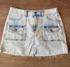 Aerie mini skirt thumbnail 1