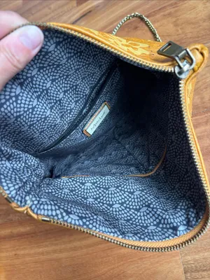 Moda Luxe vegan purse thumbnail 4