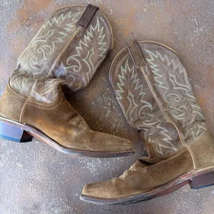 Men’s Dan post Brown leather cowboy boots with white embroidered designs sz 8.5 - have a stain on the right boot #western #cowboy thumbnail 1