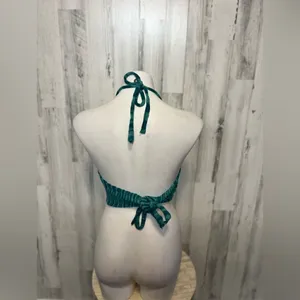 Green top Green thumbnail 3