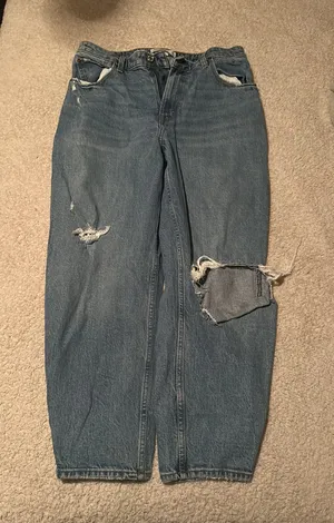 *Well Loved* Abercrombie & Fitch Curve Love Mom Jeans 31/12 thumbnail 1