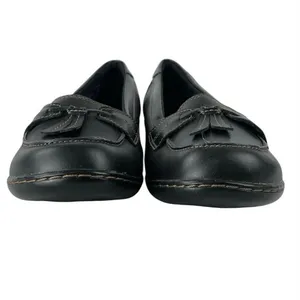 Clarks Ashland Women's Black Slip On Leather Loafer Bubble Flat Shoes Size 9.5 thumbnail 2