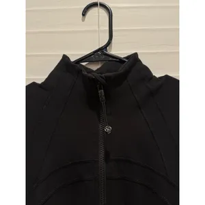 Lululemon Define Jacket Womens 10 Black Full Zip Embroidered Logo thumbnail 2