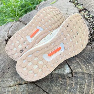 Adidas Ultraboost Women’s Running Shoes size 7 thumbnail 7