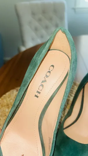 Coach heels hunter green suede  thumbnail 3