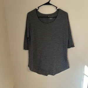 American Eagle AE‎ Women's Jegging T 3/4 Sleeves Gray Striped Casual Size Medium thumbnail 4