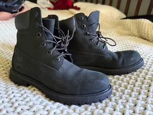 Black Timberland Boots thumbnail 3