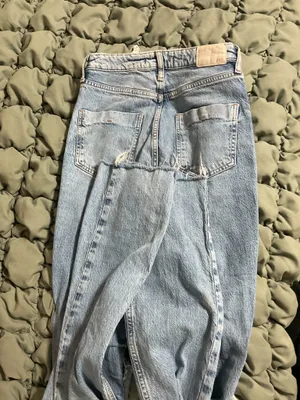 ZARA Jeans Wide-Leg Ripped Flare Light Wash High-Rise thumbnail 2