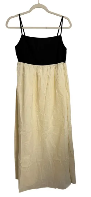 La lavon Maxi smocked back dress NWOT size large thumbnail 1