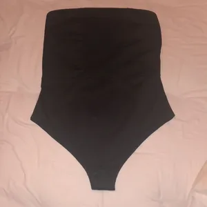 🥺❤️ Cutest Simple Boohoo Tube top Black Bodysuit thumbnail 1