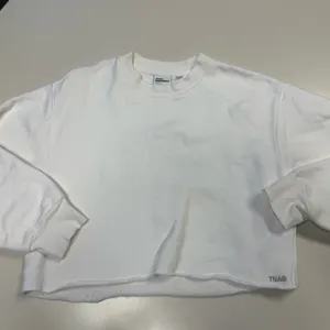 TNA Women's White Cropped Fleece Sweatshirt: Size Small thumbnail 2