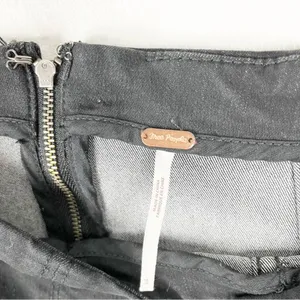 FREE PEOPLE Black Back Zipper Mini Skirt 10 Biker Neutral Minimalist Concert thumbnail 3