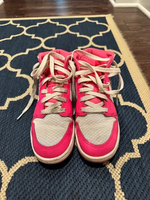 hot pink  shoes thumbnail 3