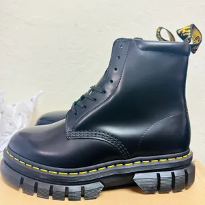 Dr. Martens Rikard Platform Boots thumbnail 4