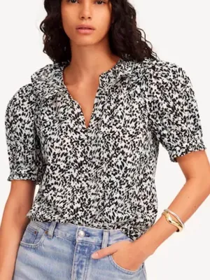 Like New Madewell Ruffle Floral Button Front Top Size Large thumbnail 1