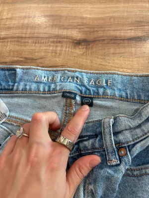 American Eagle Jeans thumbnail 2