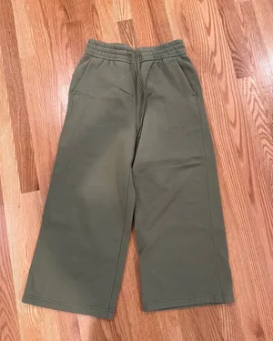 Lululemon Pants thumbnail 1