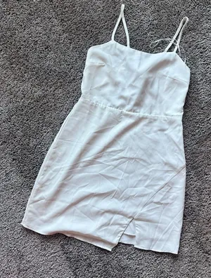 Elegant White Mini Dress thumbnail 1
