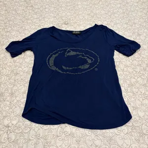 Gameday Couture Women’s Blue Penn State Graphic Tee Size Small thumbnail 3